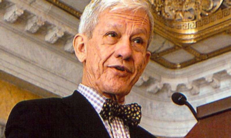 Lionel Sosa