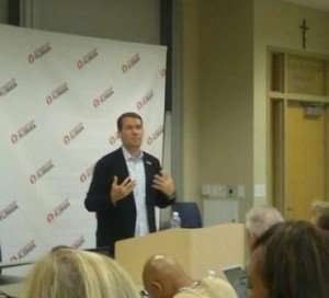 StartupCase Scott Case, founder of Priceline and CEO of Startup America, speaks at Startup Florida.